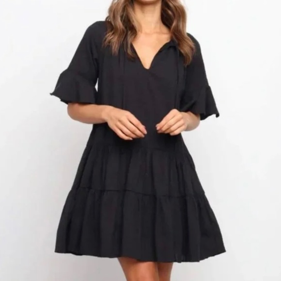 Petal & Pup Atheno Cotton Dress in Black Size Small - Picture 1 of 5